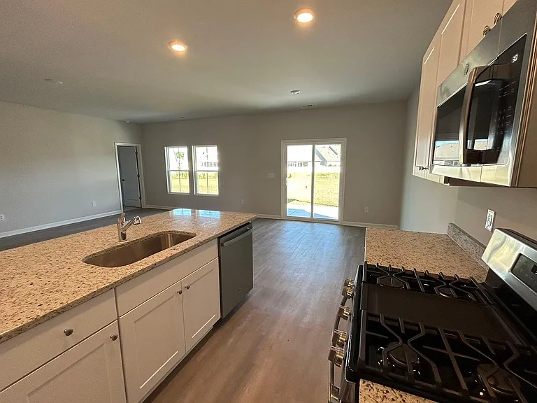 8048 Edge St — Photo 8