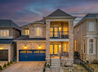 7 Bellotti Cres, Ajax, ON L1Z 0M2