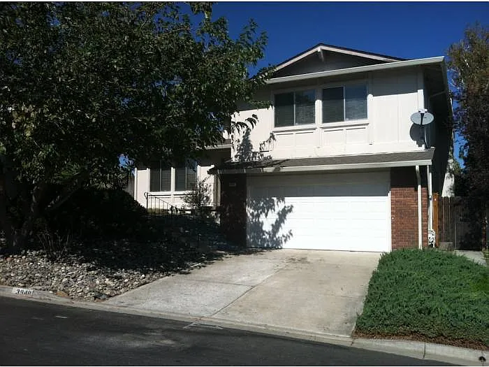 3948 Alta Vista Cir photo 1