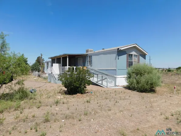 825 Arrowhead Dr NW, Deming, NM 88030