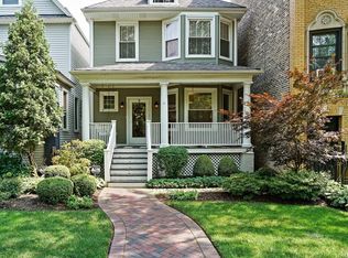 4331 N Hermitage Ave, Chicago, IL 60613