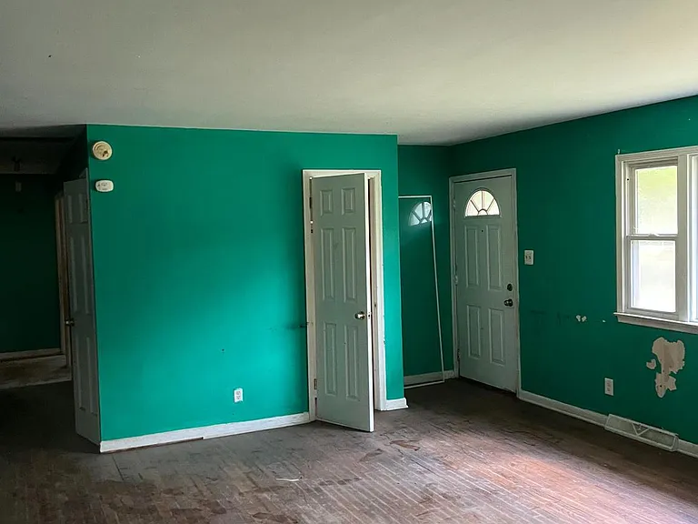 3813 Mount Pleasant Rd — Photo 17
