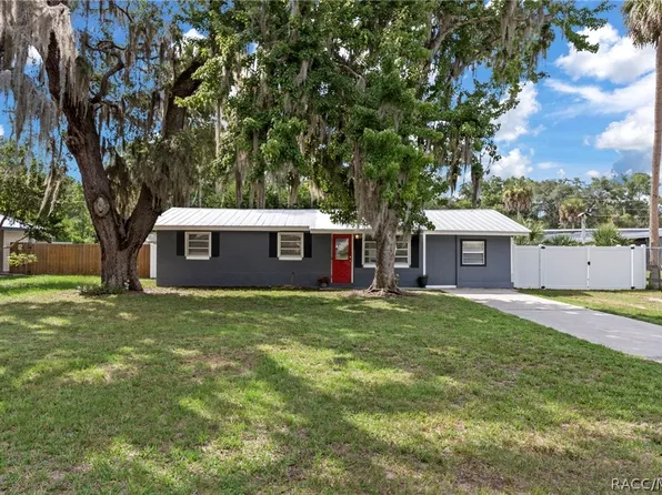 97 Risher Ave, Inglis, FL 34449