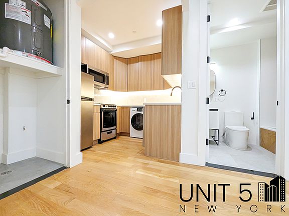 3rd image of 255 Clarkson Ave #202