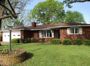 103 N Public Ave, Clever, MO 65631