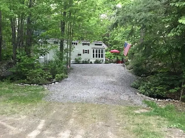 24 Boulders Road, Holderness, NH 03245