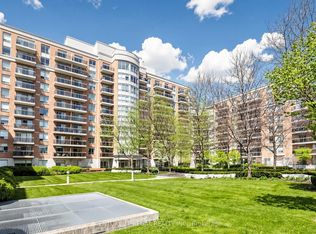 Shermount, Toronto, ON M6A 3E8