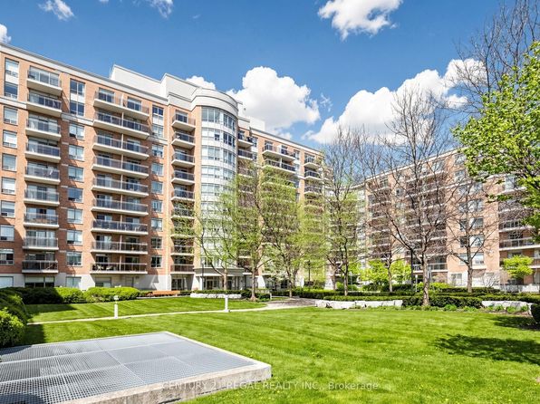 650 Lawrence Ave W #336, Toronto, ON M6A 3E8