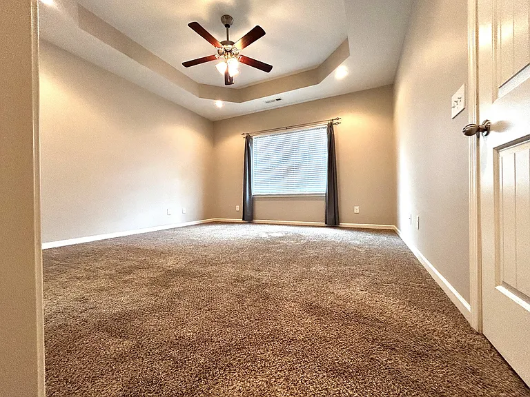 1021 Lindyn Lee Way — Photo 19