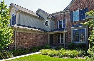 1st image of 44891 Broadmoor Cir S
