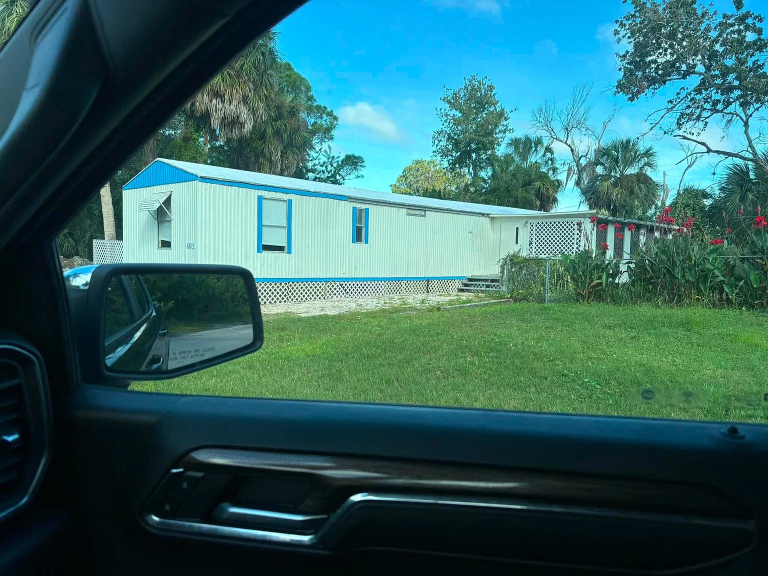 3 bed, 1050 sqft, $1,400 — Photo 2