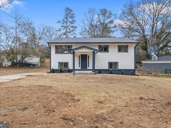 1276 Pineglen Dr, Riverdale, GA 30296