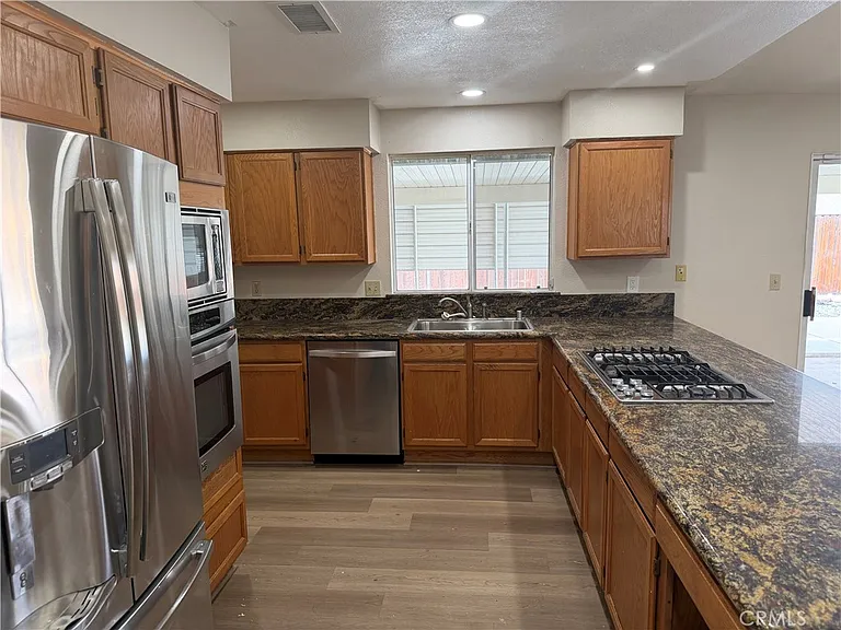 1267 Park Ave — Photo 4