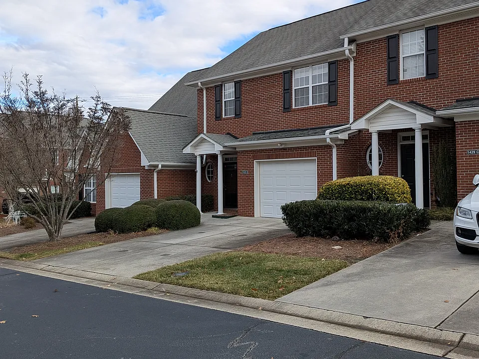 1429B New Garden Rd