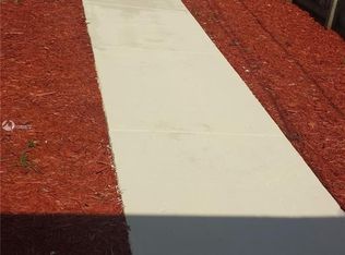 34 SW 6th Ave #14, Dania, FL 33004