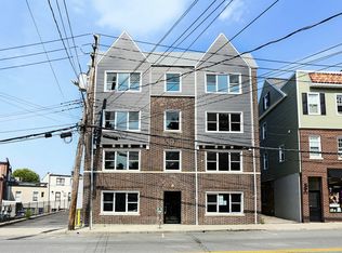 349 Mount Pleasant Ave #3R, Mamaroneck, NY 10543