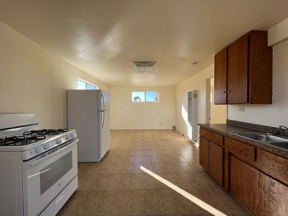 P054 Apartment Rentals Barstow, CA Zillow