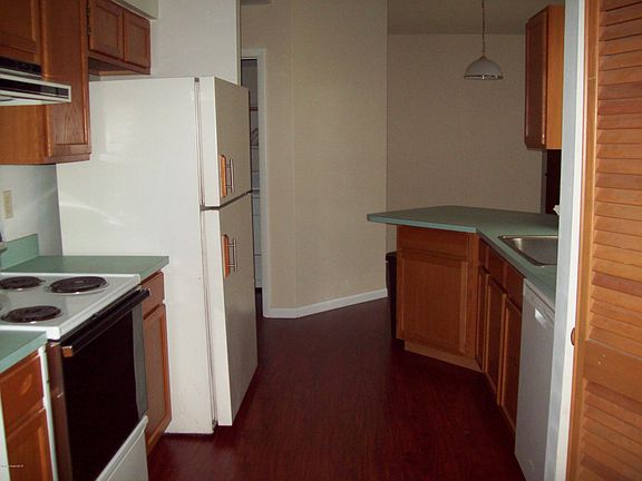 3rd image of 1461 Wichita Blvd SE