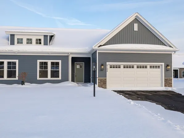 6176 Fourmile Creek Cir, Ontario, NY 14519