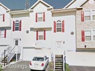 103 Cathedral Ct, Carnegie, PA 15106