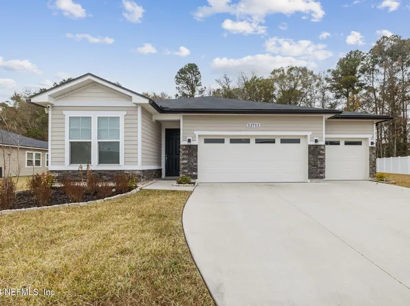 12711 GREEN MEADOW Drive, Jacksonville, FL 32218