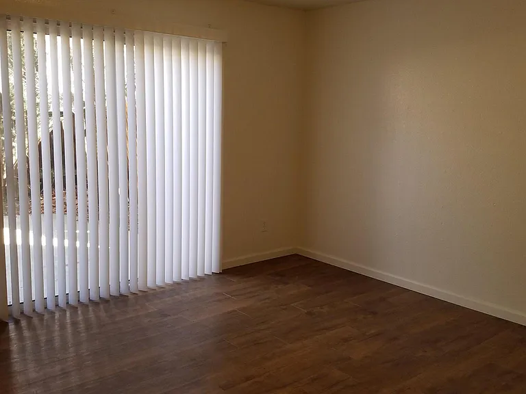 12009 Aspen Cir — Photo 4