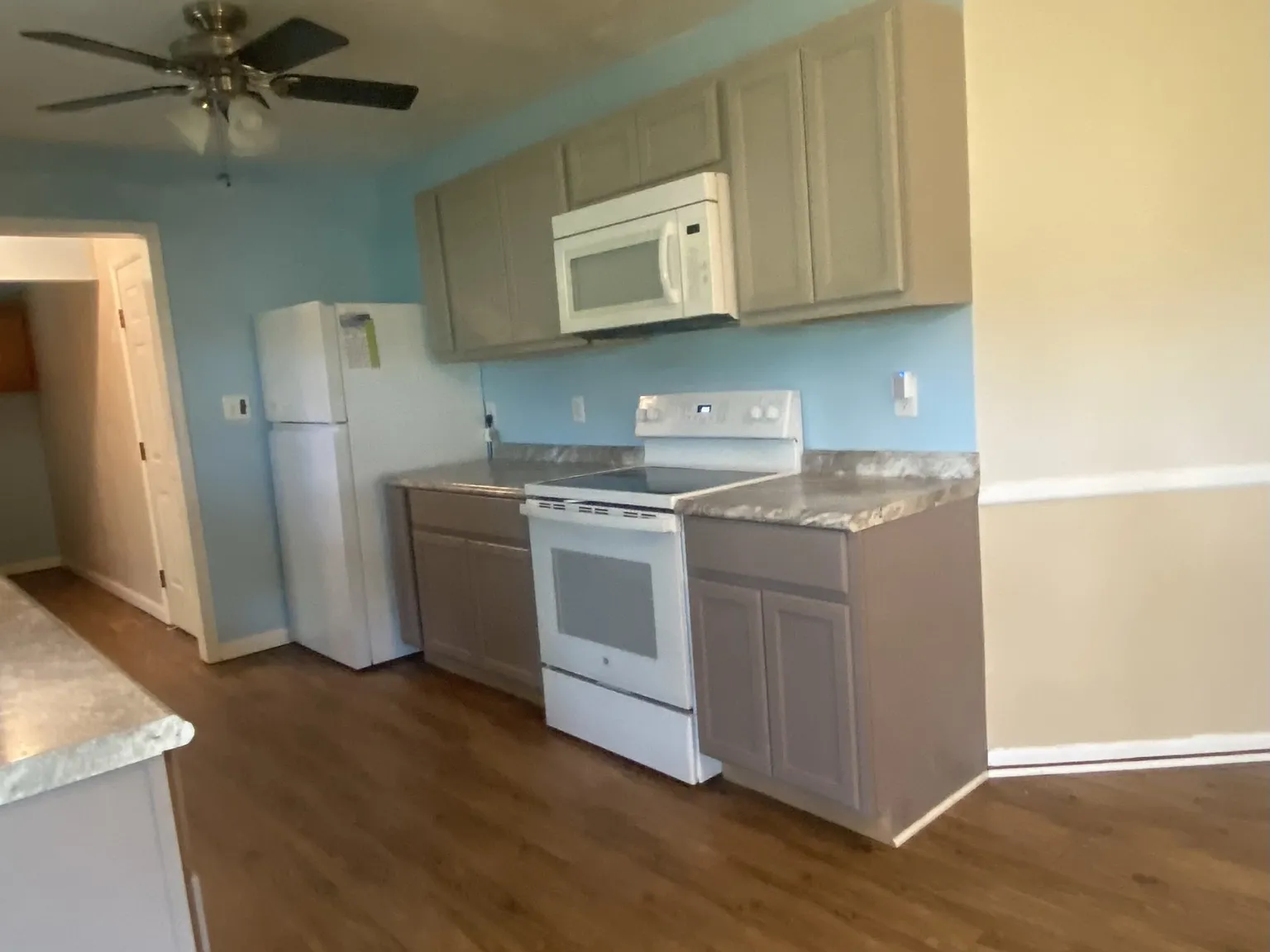 3 bed, 1434 sqft, $1,500 — Photo 4