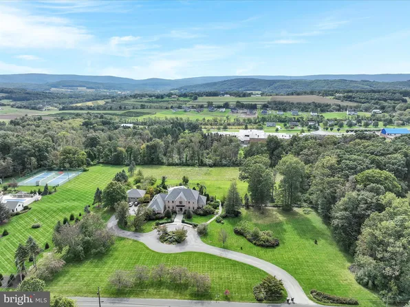 800 Grove St, Orwigsburg, PA 17961