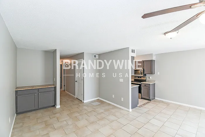 11251 Windtree Dr E — Photo 7