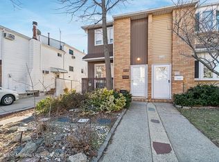 262 Brookfield Ave, Staten Island, NY