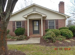 10 D Prairie Trl, Greensboro, NC 27410