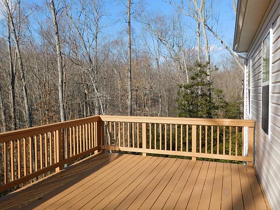 3rd image of 18 Blossom Tree Ct