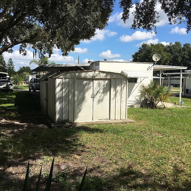 1st image of 3015 Dover Ln