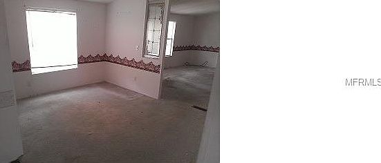3rd image of 13411 Parkwood St
