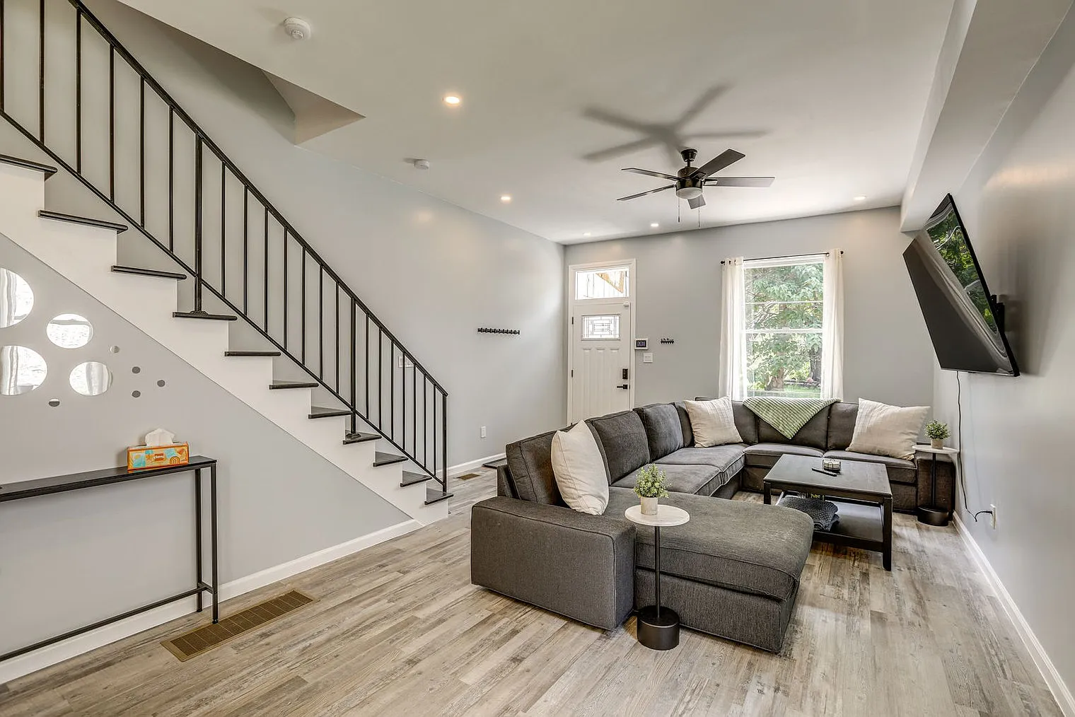 4 bed, 3.0 bath, 3196 sqft, $3,612 — Photo 1