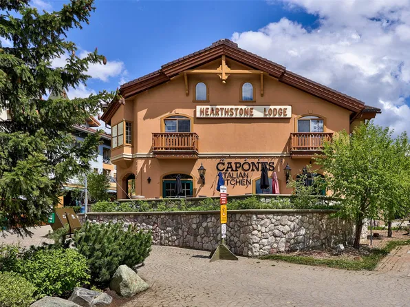 3170 Creekside Way #201, Sun Peaks Mountain, BC V0E 5N0