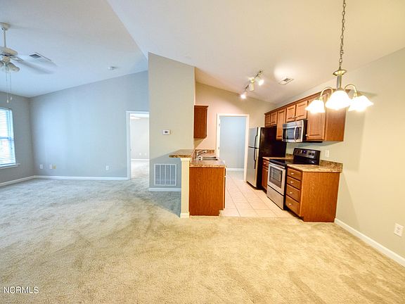 4th image of 4416 Jay Bird Circle #208