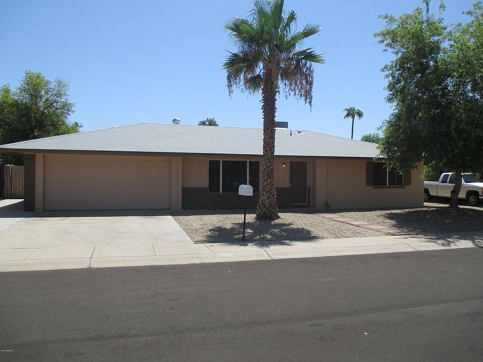 1st image of 8411 N 55th Dr