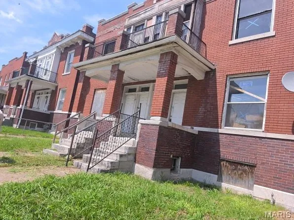 5325 Terry Ave, Saint Louis, MO 63120