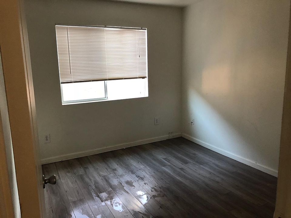 2nd image of 6929 Ben Ave APT 5