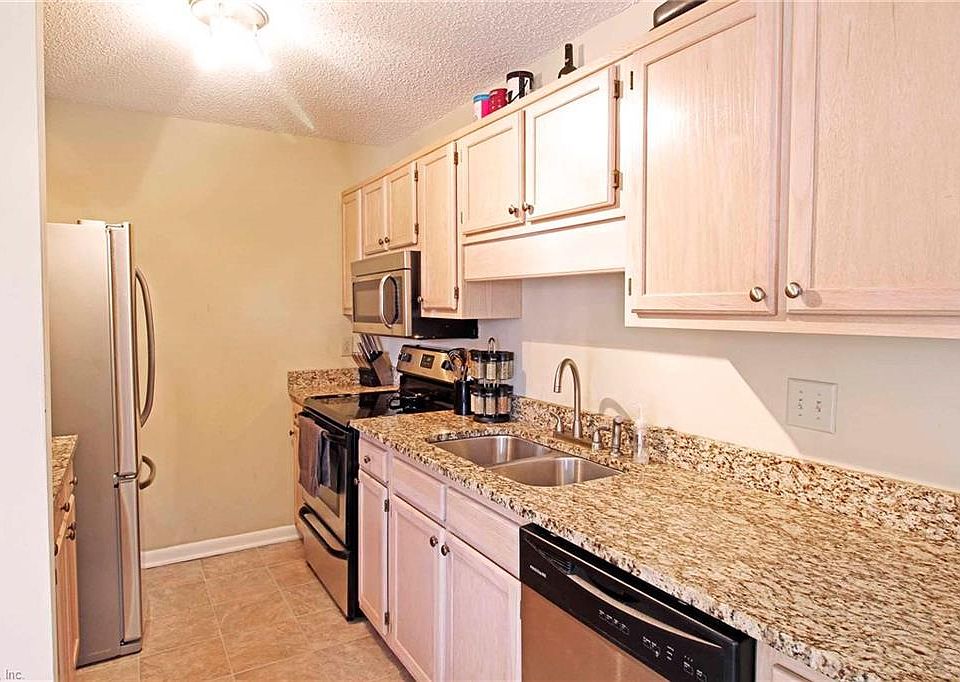 1st image of 1861 Grand Bay Dr