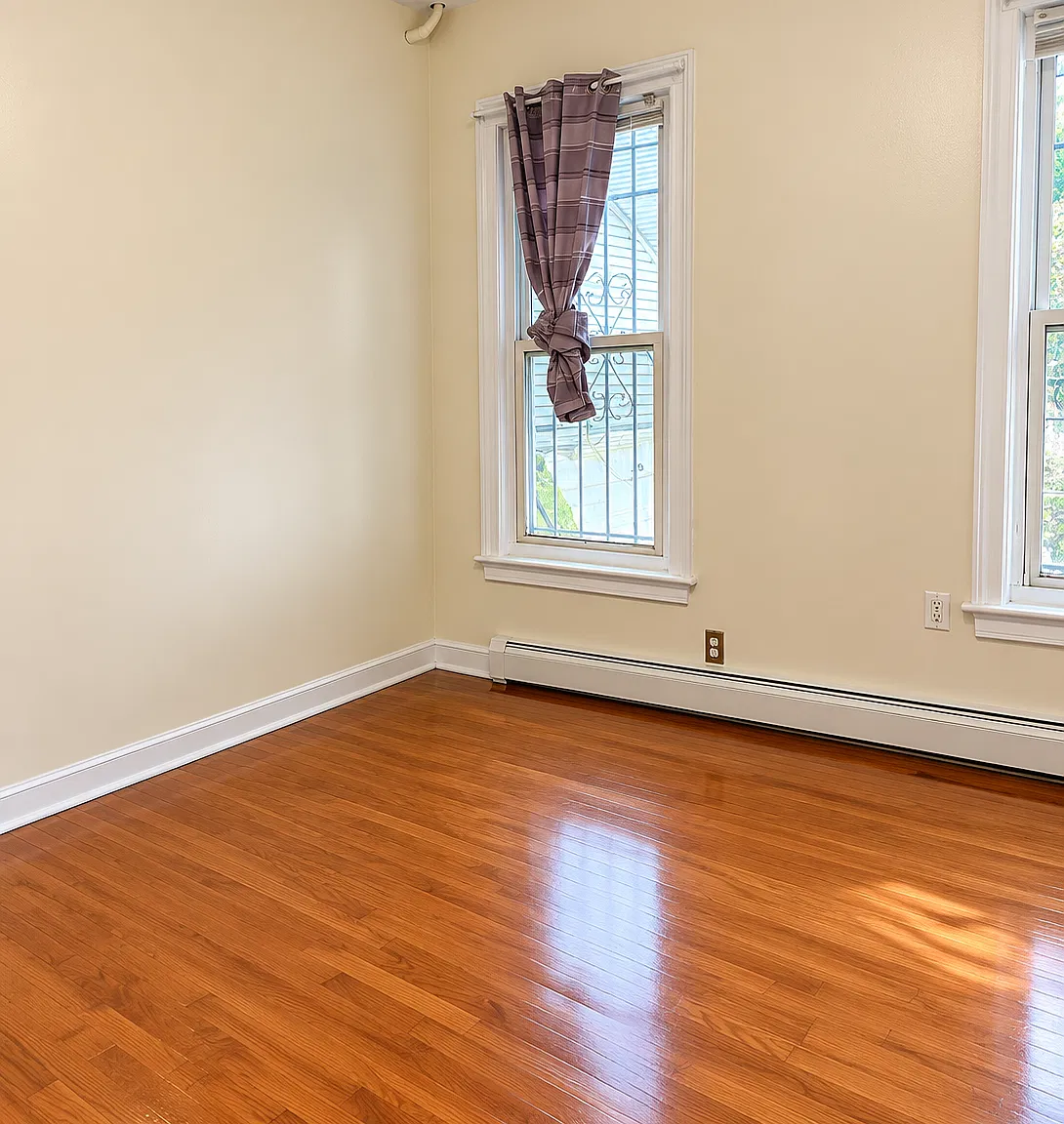 1 bed, $2,300 — Photo 3