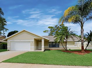 14355 Blackberry Dr, Wellington, FL 33414
