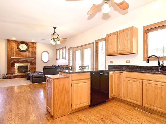 5th image of 16608 W Saddlewood Dr