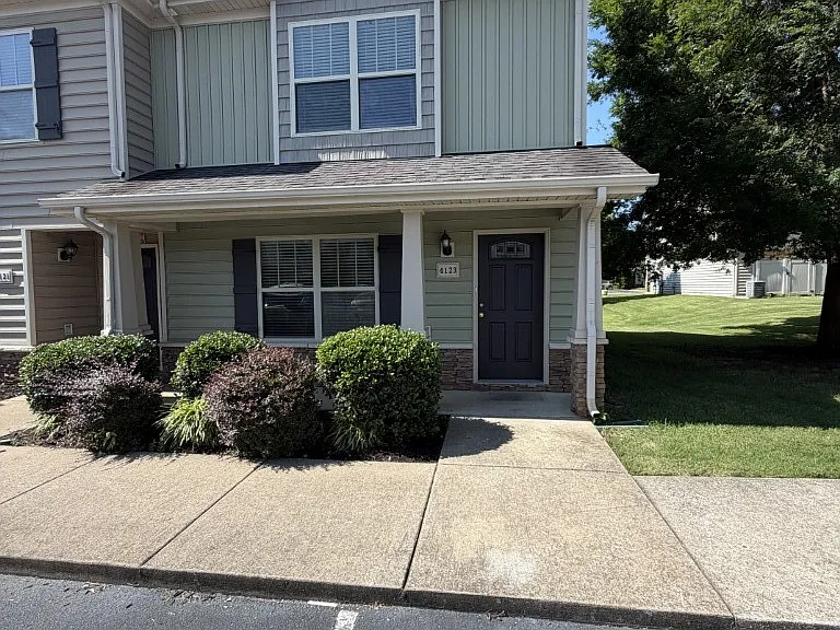 4123 Unbridled Dr — Photo 1
