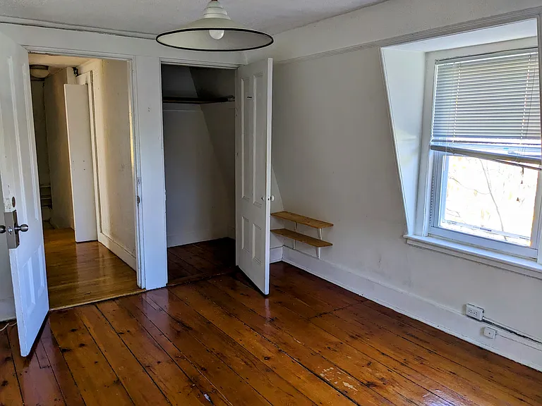 69 Dana St #6 — Photo 9