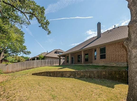 5th image of 3608 Patty Ln