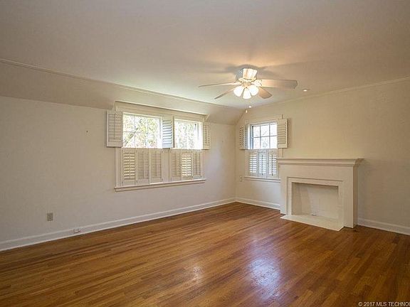 3rd image of 2505 Boston Pl W