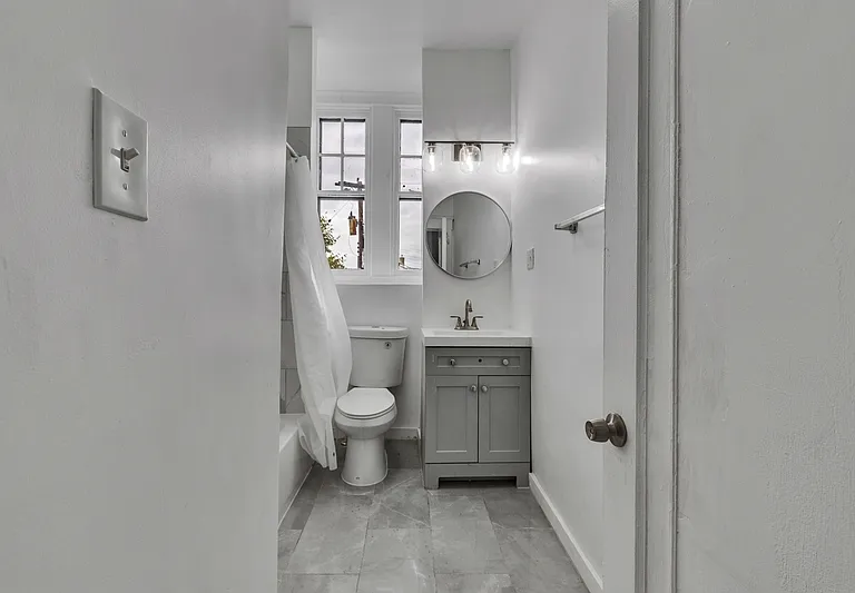 3221 The Alameda #2 — Photo 5