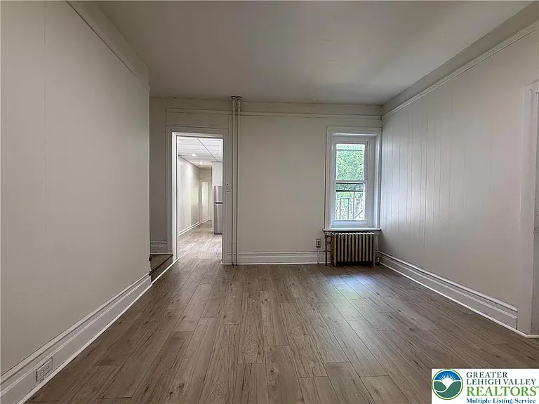 423 Front St #2 — Photo 5